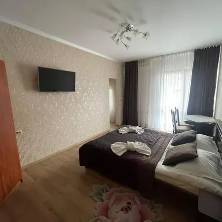 Hotel сонячна перлина Poljana