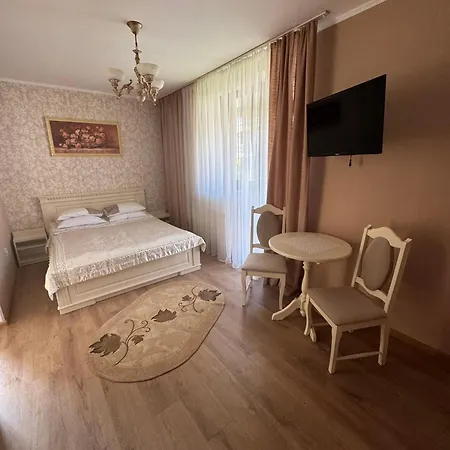 сонячна перлина מלון *