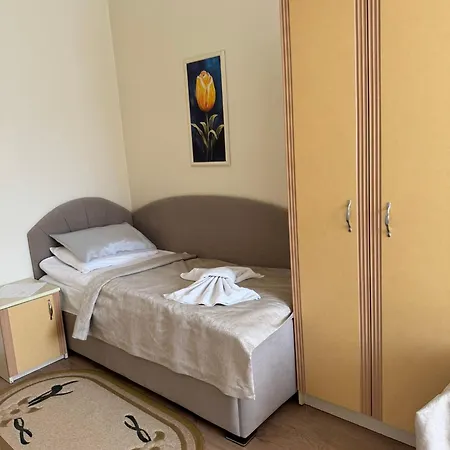 Hotel сонячна перлина Poljana
