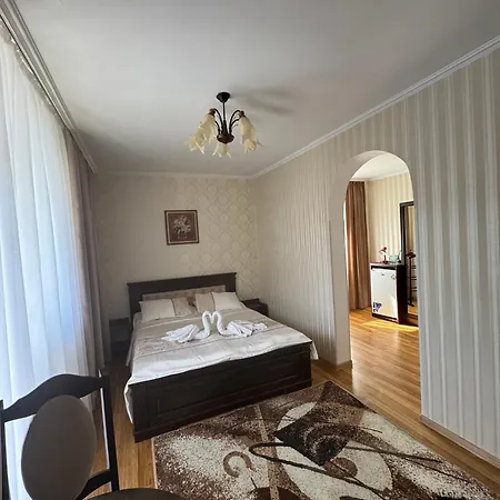 сонячна перлина 波利亚纳